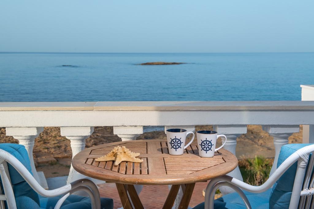 Pyrgos Blue Aparthotel Malia  Bagian luar foto