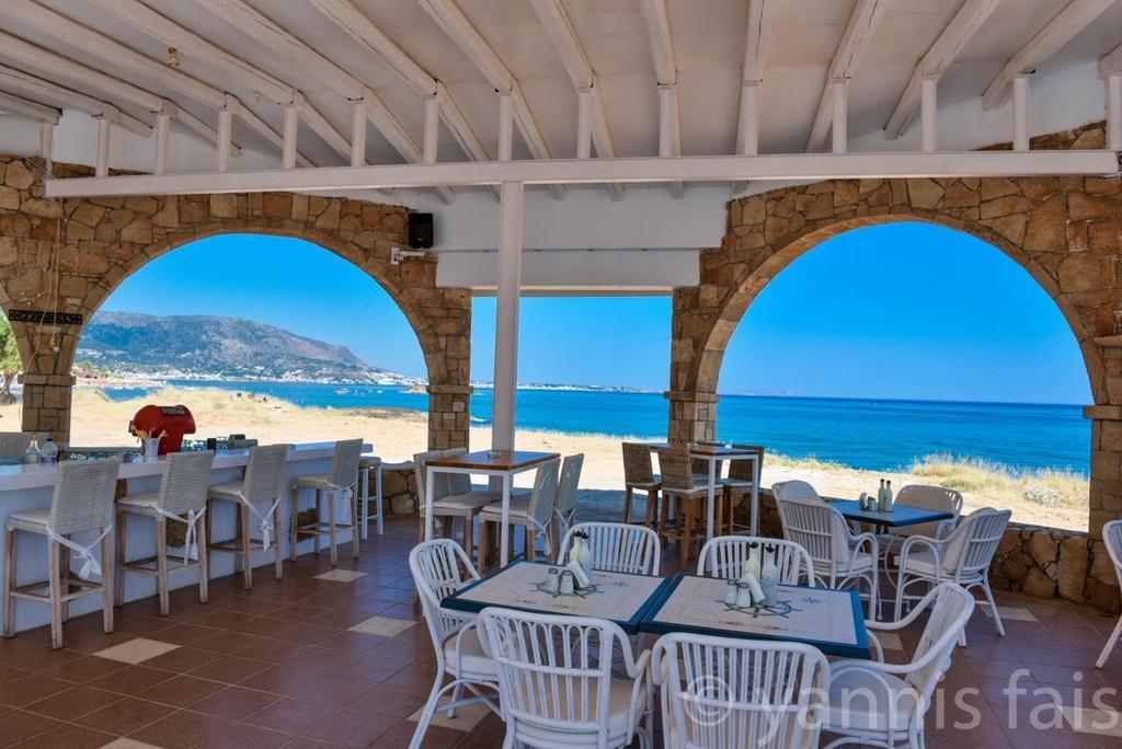 Pyrgos Blue Aparthotel Malia  Bagian luar foto